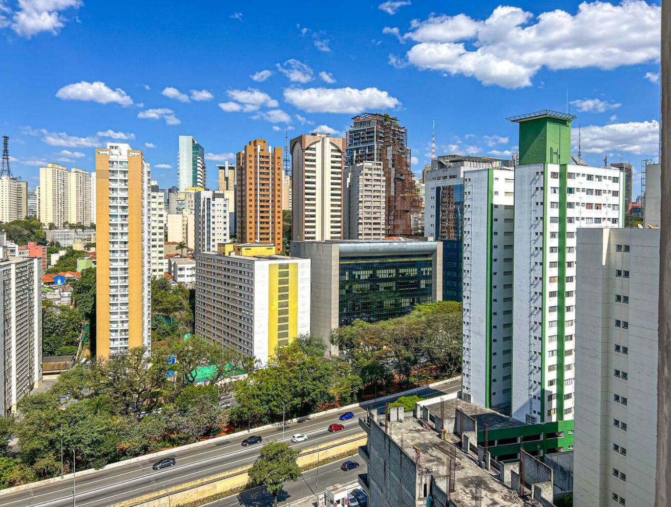 Apartamento Apto Com Otima Localizacao Na Bela Vista Sp *
